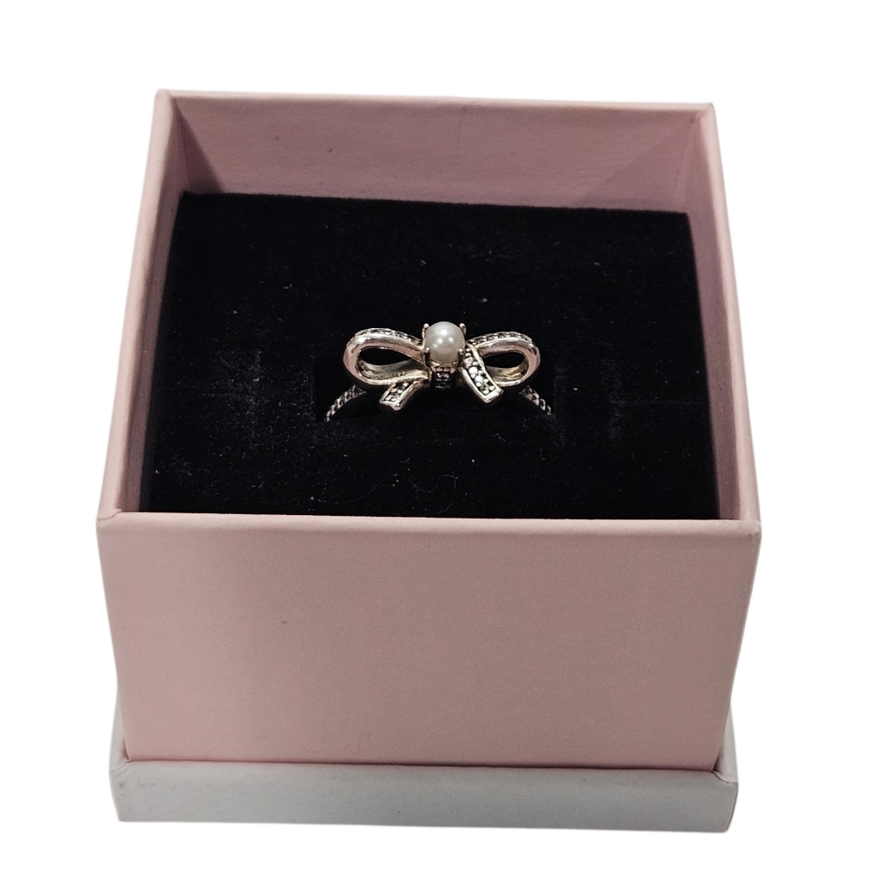 Pandora Sterling Silver Pearl Bow Ring Size 52 US 6